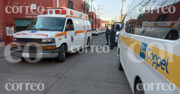 Trabajador de Coppel se opone a asalto y resulta herido en Irapuato